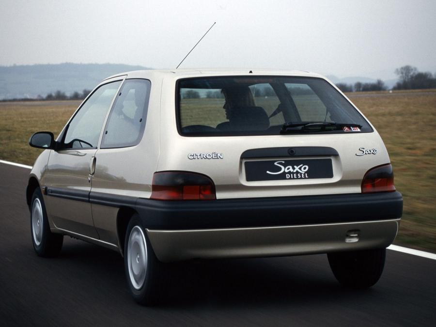  Citroen Saxo 3-Door 1996 года  (фото 9 из 12)